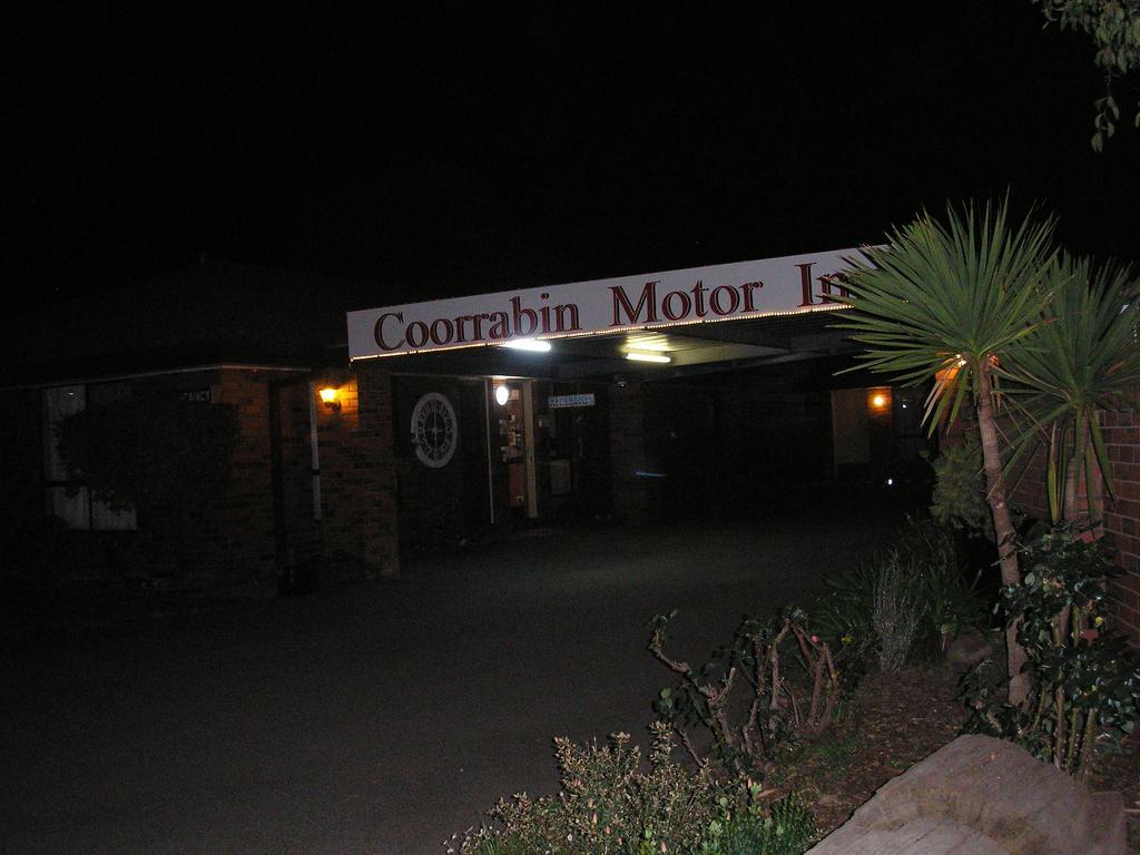 Coorrabin Motor Inn Stawell Bagian luar foto